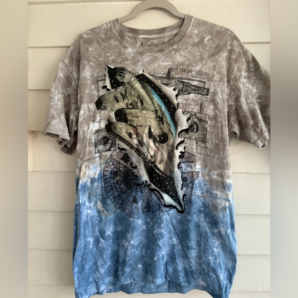 Disney Parks Star Wars Millennium Falcon Short Sleeve Tee Shirt Size Medium